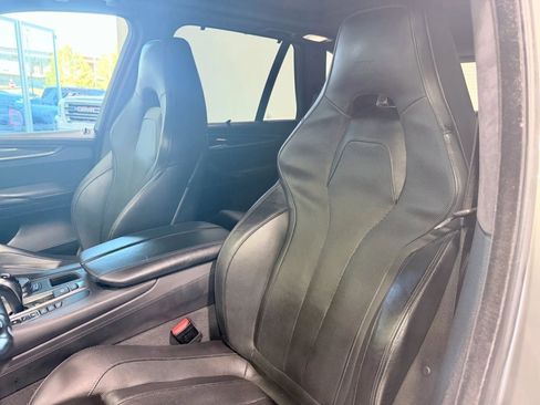 Used 2017 BMW X5 M image 27