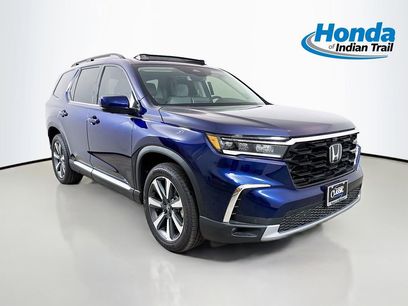 Used 2025 Honda Pilot Elite