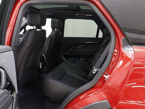 New 2025 Land Rover Range Rover Sport Dynamic SE image 16