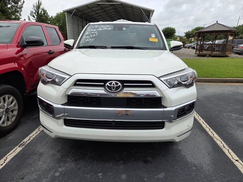 Used 2023 Toyota 4Runner Limited AWD/4WD image 2