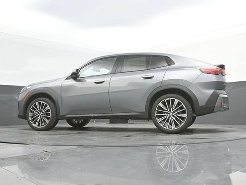 New 2026 BMW X2 xDrive28i w/ Convenience Package AWD/4WD image 43