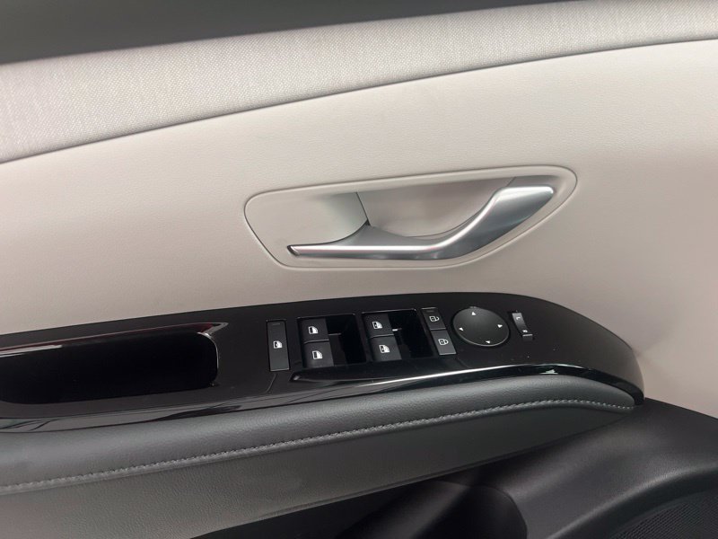 New 2026 Hyundai Tucson Limited AWD/4WD image 19
