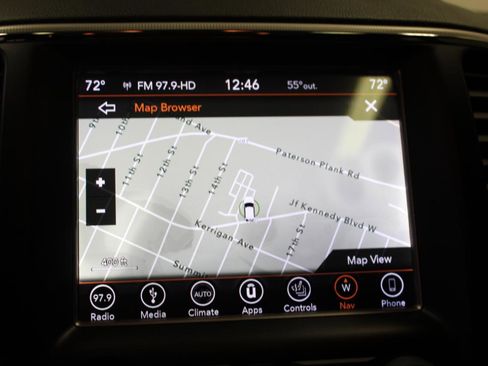 Used 2018 Jeep Grand Cherokee Limited AWD/4WD image 17