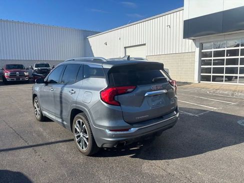 Used 2019 GMC Terrain Denali w/ Advanced Safety Package image 7