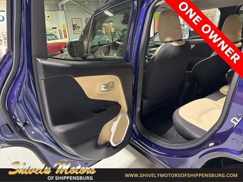 Certified 2019 Jeep Renegade Sport w/ Sport Appearance Group image 24