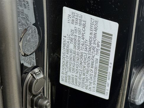 Used 2025 Honda Passport TrailSport image 26