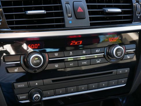 Used 2017 BMW X3 xDrive28i image 23