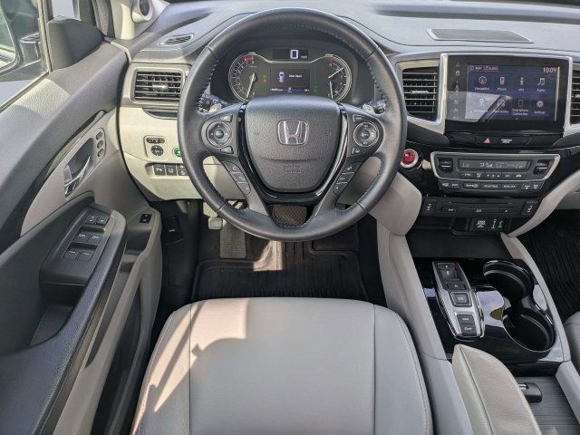 Used 2017 Honda Pilot Touring image 18