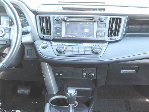 Used 2018 Toyota RAV4 XLE image 17