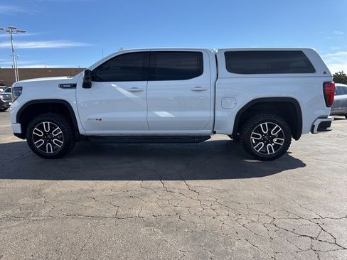 Used 2025 GMC Sierra 1500 AT4 w/ AT4 Premium Package image 5