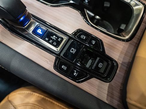 Used 2024 Lexus RX 350 Premium Plus w/ Convenience Package image 19