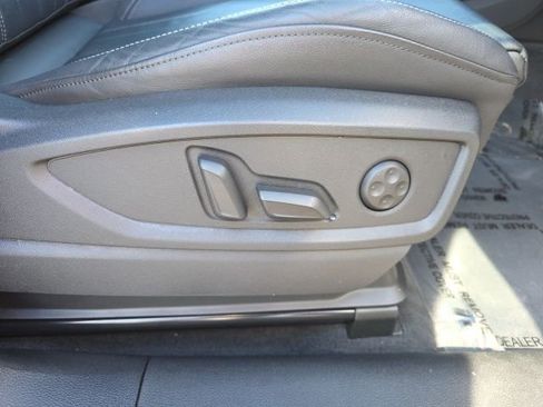 Used 2024 Audi Q5 2.0T Premium Plus image 11