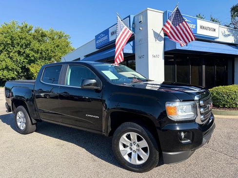 Used 2015 GMC Canyon SLE RWD image 4