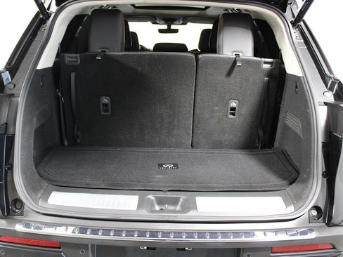 Used 2023 INFINITI QX60 Luxe w/ Cargo Package AWD/4WD image 44