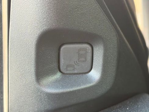 Used 2025 Acura MDX A-Spec image 23