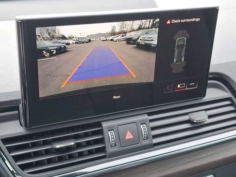 Certified 2023 Audi Q5 2.0T Premium w/ Convenience Package image 15