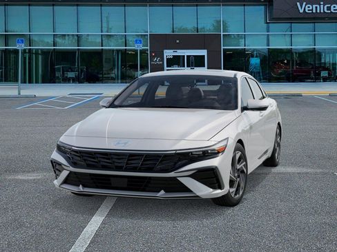New 2026 Hyundai Elantra Limited FWD image 6