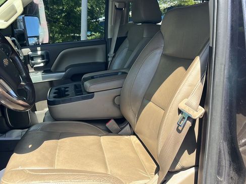 Used 2016 Chevrolet Silverado 2500 LTZ w/ Duramax Plus Package AWD/4WD image 19