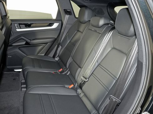 New 2026 Porsche Cayenne S AWD/4WD image 34