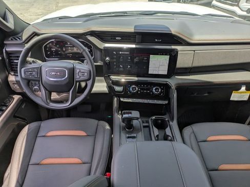 New 2026 GMC Sierra 1500 AT4 w/ AT4 Premium Package AWD/4WD image 17