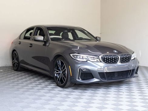 Used 2021 BMW M340i RWD image 6