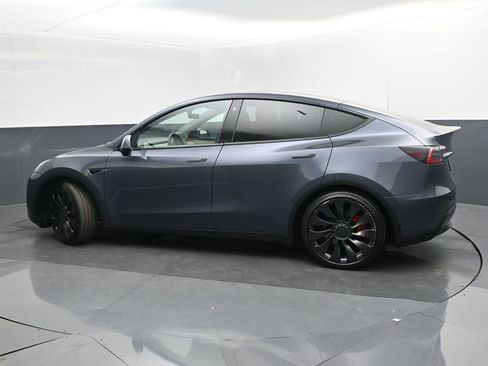 Used 2022 Tesla Model Y Performance AWD/4WD image 3