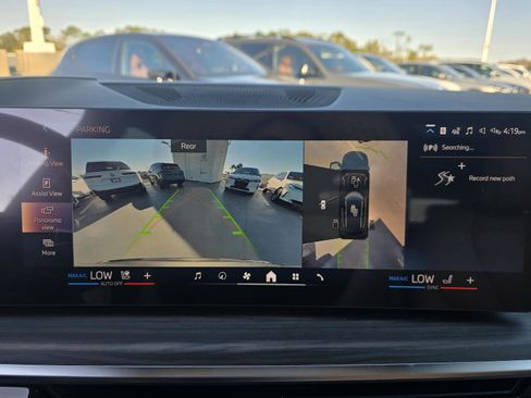 New 2026 BMW X5 xDrive40i w/ Premium Package image 17