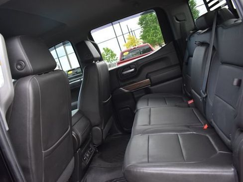 Certified 2022 Chevrolet Silverado 1500 LT AWD/4WD image 18