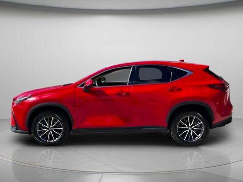 Used 2024 Lexus NX 250 FWD w/ Towing Package (2000 Lbs) image 3