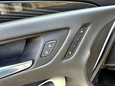 Used 2020 Buick Envision Essence image 20