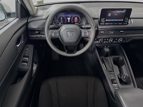 Used 2023 Honda Accord EX image 21