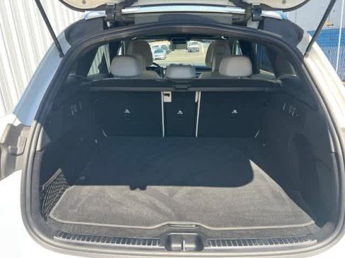 Certified 2023 Mercedes-Benz GLC 300 image 11