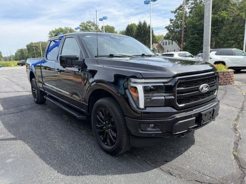 Used 2025 Ford F150 Lariat AWD/4WD image 4