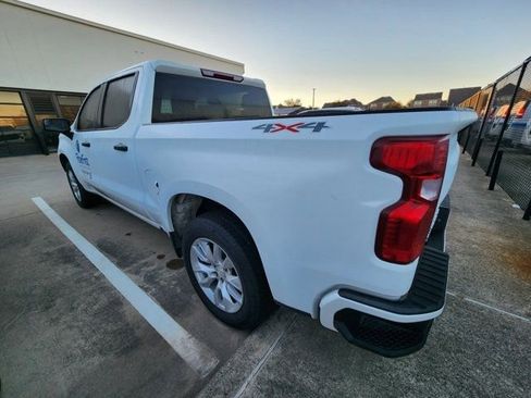 Used 2023 Chevrolet Silverado 1500 Custom image 4
