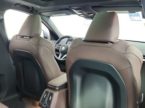 Used 2025 BMW X2 xDrive28i image 27