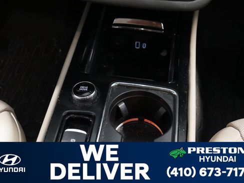 Used 2020 Lincoln Corsair Reserve w/ Equipment Group 201A image 24