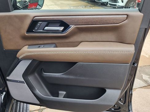 New 2026 GMC Yukon XL Denali Ultimate AWD/4WD image 46