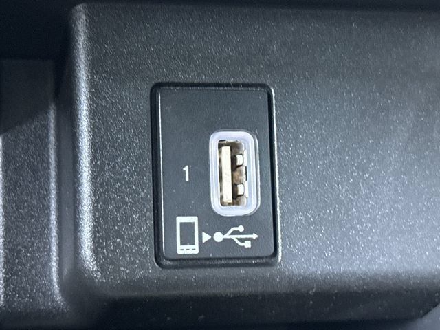 Used 2018 Honda Accord Touring image 34
