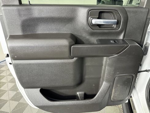 Used 2024 Chevrolet Silverado 2500 W/T AWD/4WD image 23