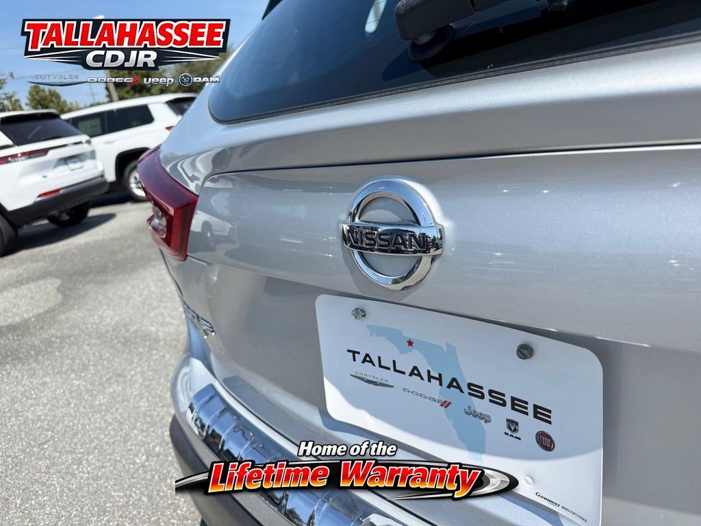 Used 2021 Nissan Rogue Sport S FWD image 6