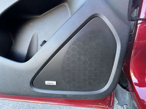 Used 2020 Chevrolet Equinox Premier image 25