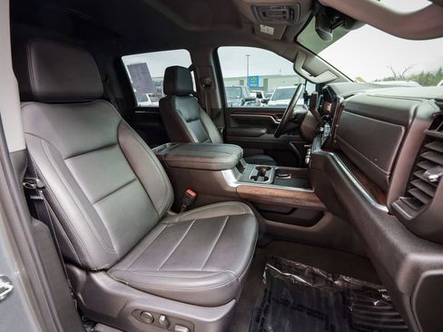 Used 2024 GMC Sierra 2500 SLT w/ Max Trailering Package AWD/4WD image 23