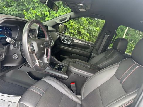 Used 2022 Chevrolet Suburban RST w/ Luxury Package RWD image 20