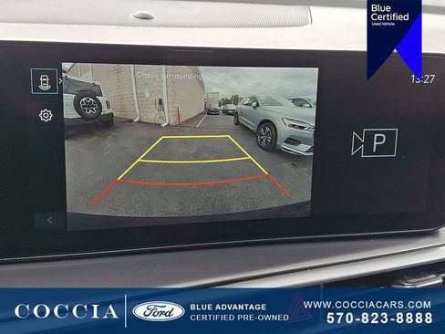 Used 2025 Kia Sorento LX FWD image 19