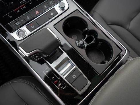 New 2026 Audi Q7 2.0T Premium image 29