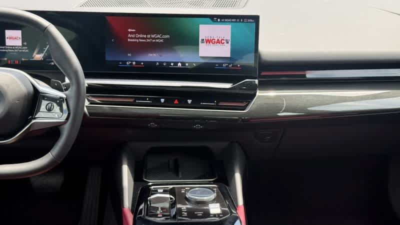 Used 2025 BMW 530i RWD image 23