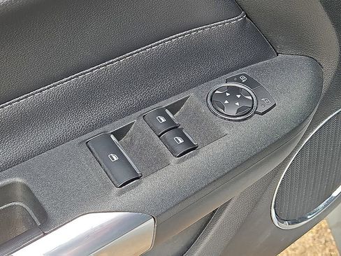 Used 2023 Ford Mustang Premium image 19