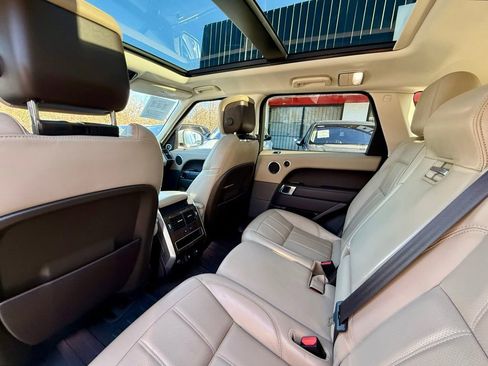 Used 2018 Land Rover Range Rover Sport HSE AWD/4WD image 33