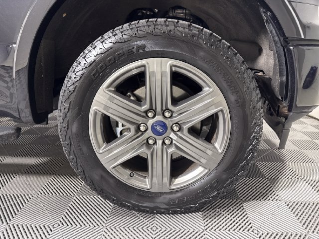 Used 2020 Ford F150 XLT w/ Equipment Group 302A Luxury AWD/4WD image 11