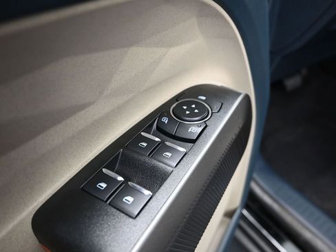 New 2026 Ford Maverick Lariat image 18